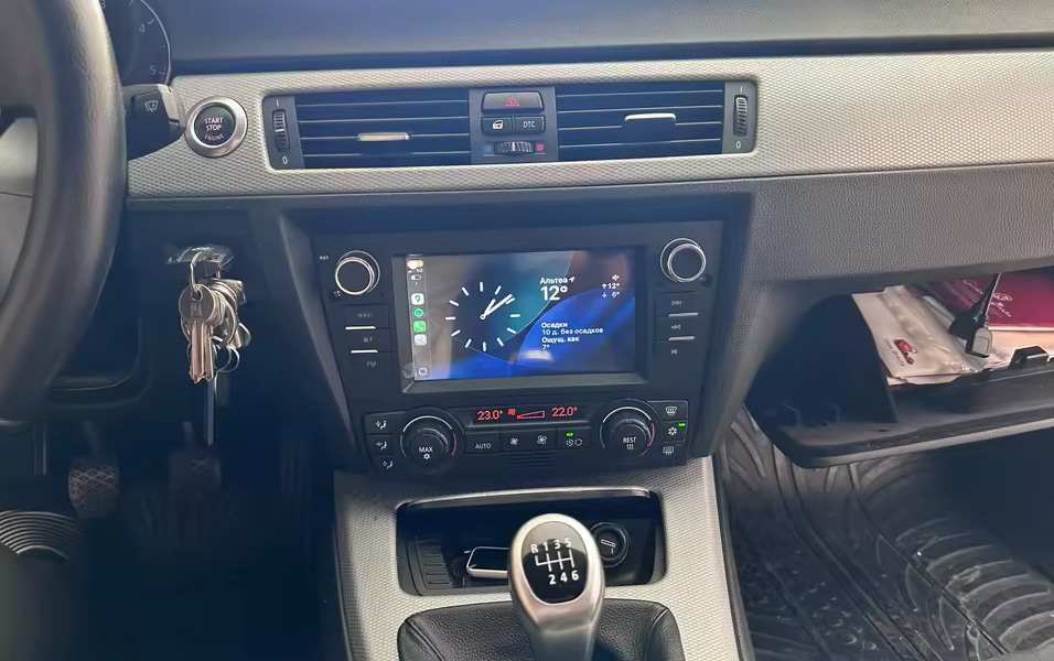 Doppel-DIN Touch Display (Platzhalter)